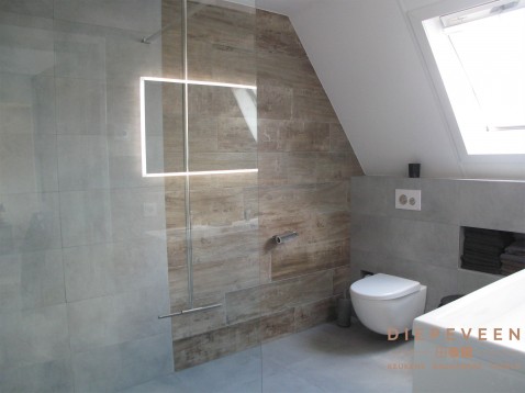 Foto : Moderne tijdloze badkamer